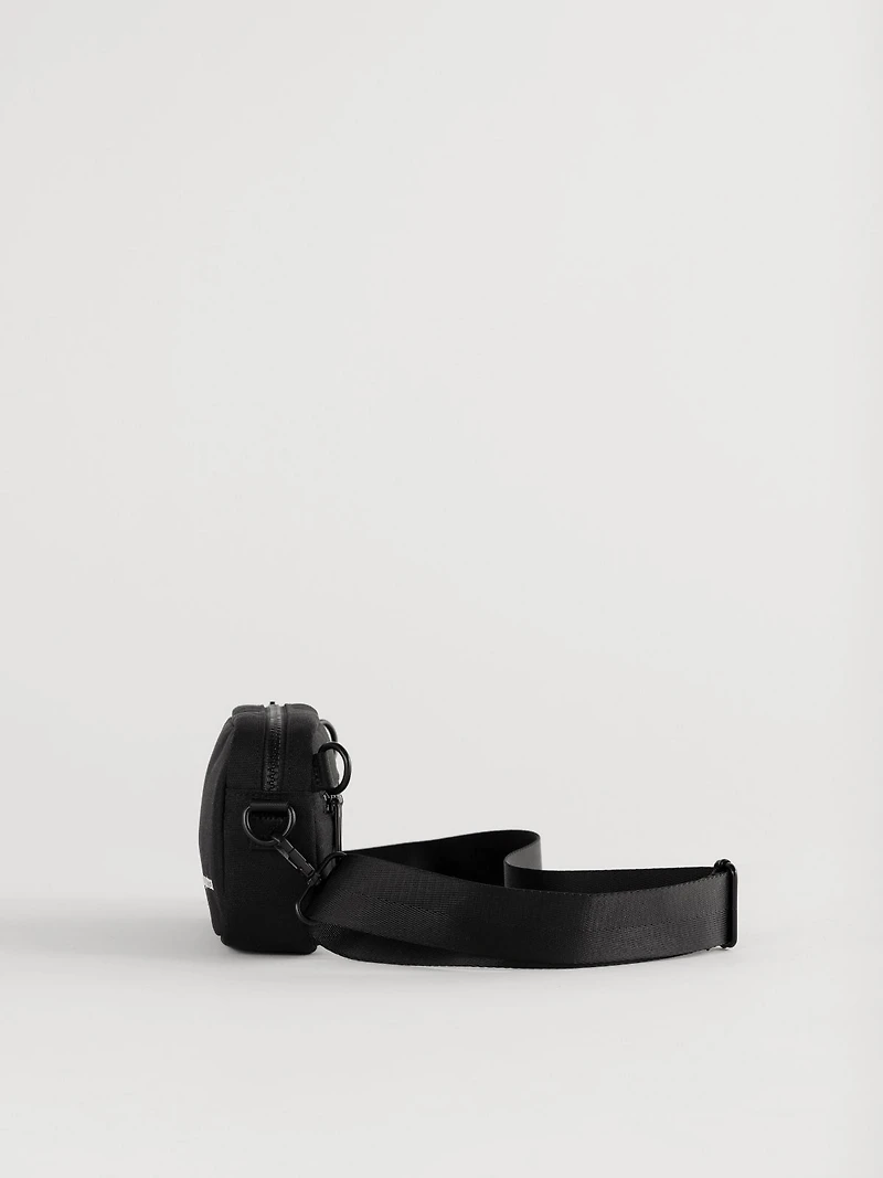 Augustnoa Fanny Pack Crossbody Bag