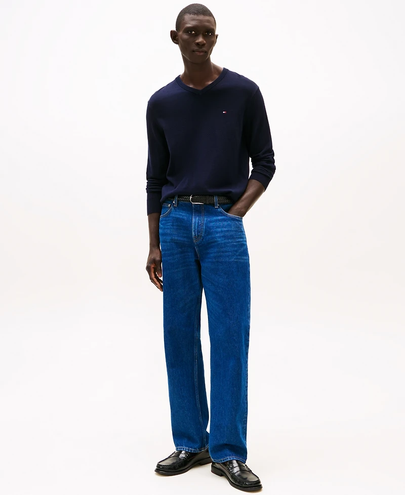 Tommy Hilfiger Men's Essential Solid V-Neck Sweater