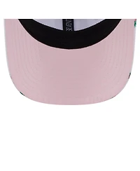 New Era Men's White New York Giants Adventure Flamingo Pattern 9SEVENTY Stretch-Snap Hat