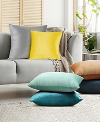 Nestl Elegant Velvet Removeable Cover 2-Pack Decorative Pillows