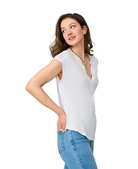 Cable & Gauge Women's Braided Crochet Trim Pleated Top