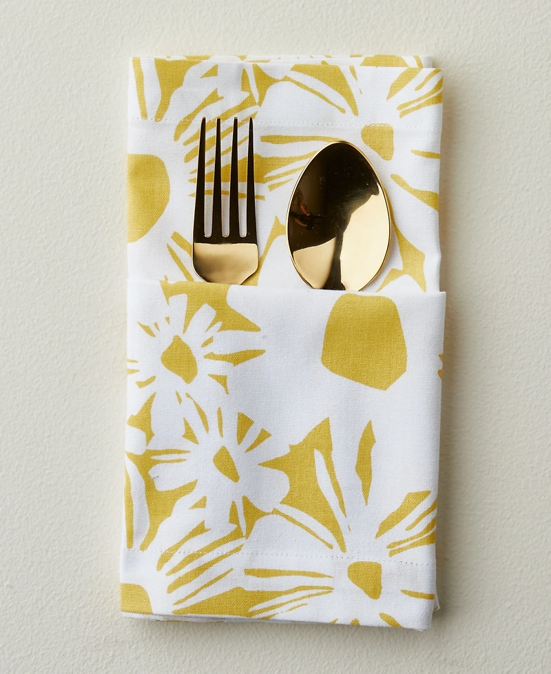 Tableau Blooms Bright Set of 4 Napkins, 8.25" x 8.25"