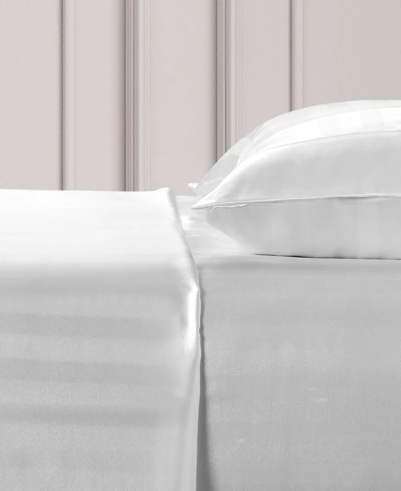 Juicy Couture Satin Damask 3-Pc. Sheet Set