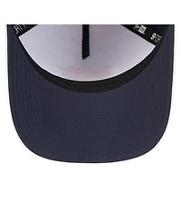 New Era Men's White/Navy Chicago Bears Adventure Gradient 9FORTY M-Crown A-Frame Adjustable Hat
