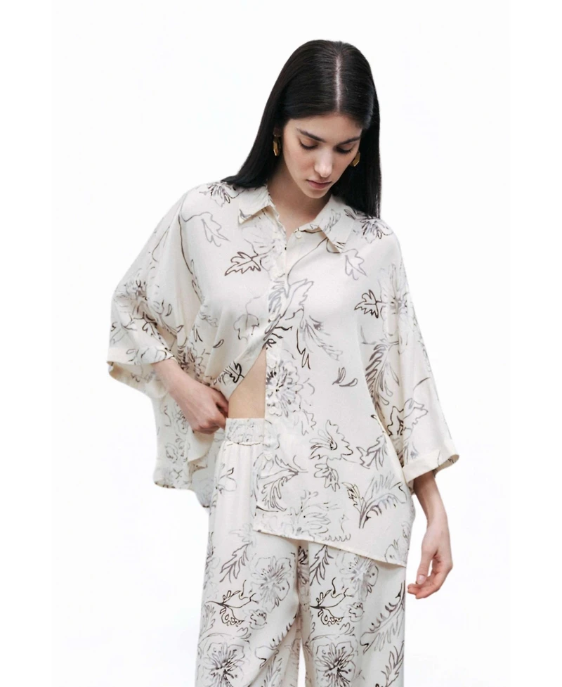 Nocturne Women's Flowy Patterned Shirt