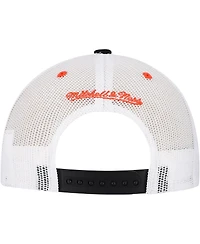 Mitchell & Ness Men's Black San Francisco Giants Sideline Trucker Adjustable Hat