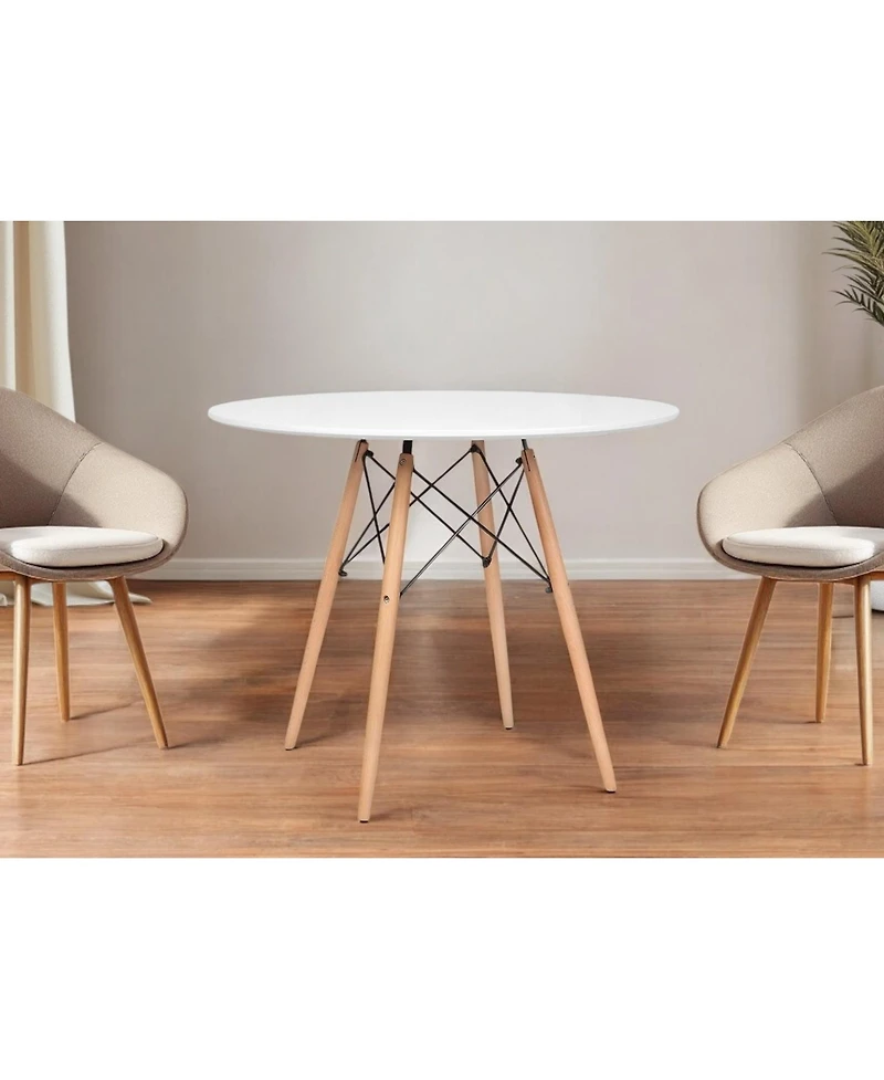 Traditional Solid Wood Dining Table – Handcrafted with Smooth Polished Top