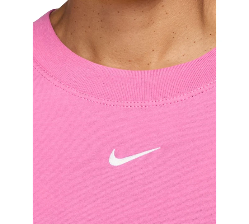 Nike Women's Sportswear T-Shirt