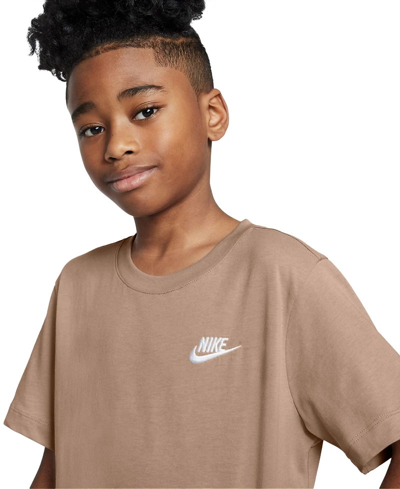 Sportswear Embroidered Logo Graphic T-Shirt