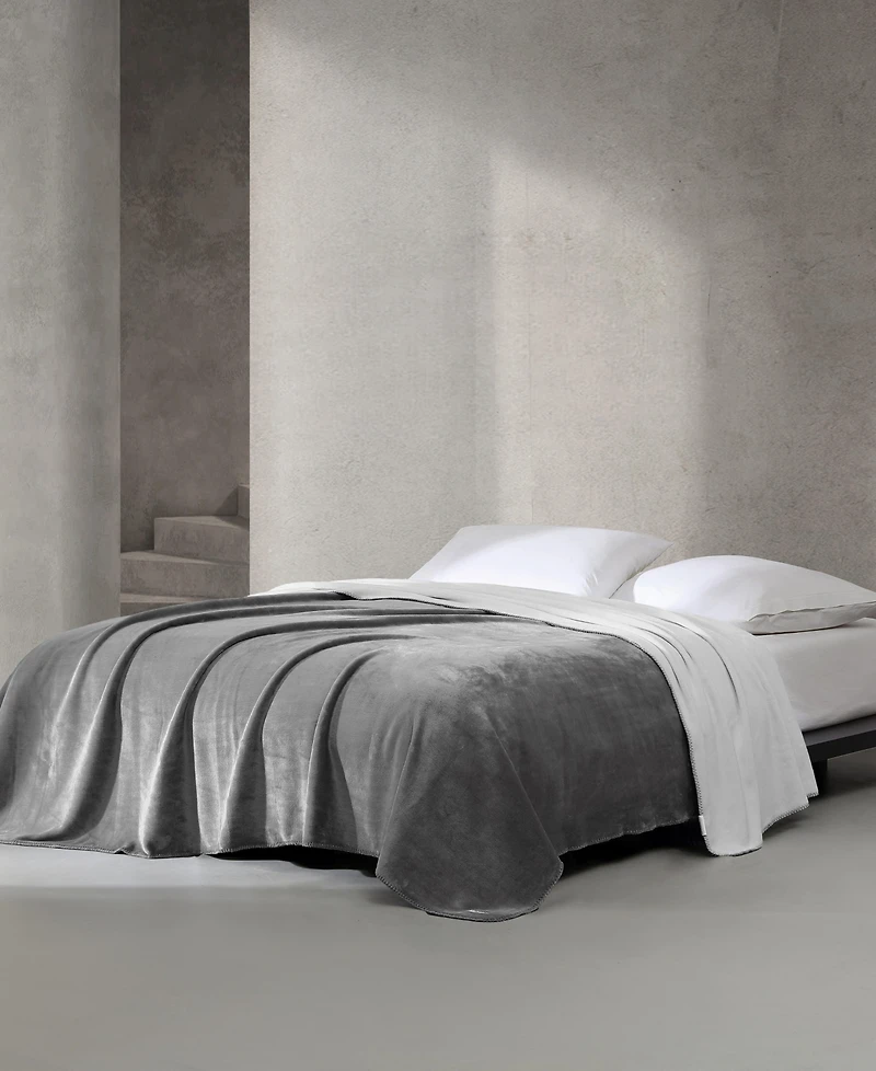 Calvin Klein Modern Solid Reversible Blanket