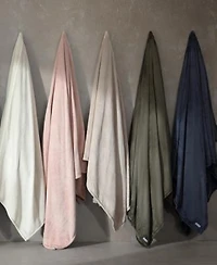 Calvin Klein Core Plush Solid Blanket