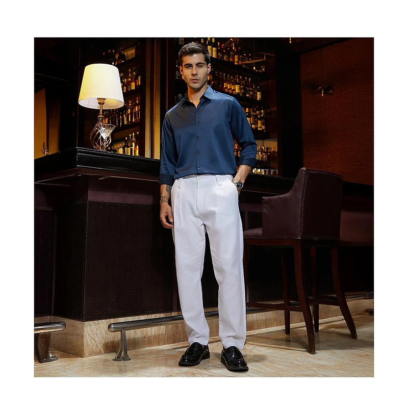 Campus Sutra Men's Cream White Ribbed-Pleated Chino Trousers