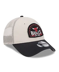 New Era Men's Khaki/Black Chicago Bulls Throwback Patch Trucker 9FORTY Adjustable Hat