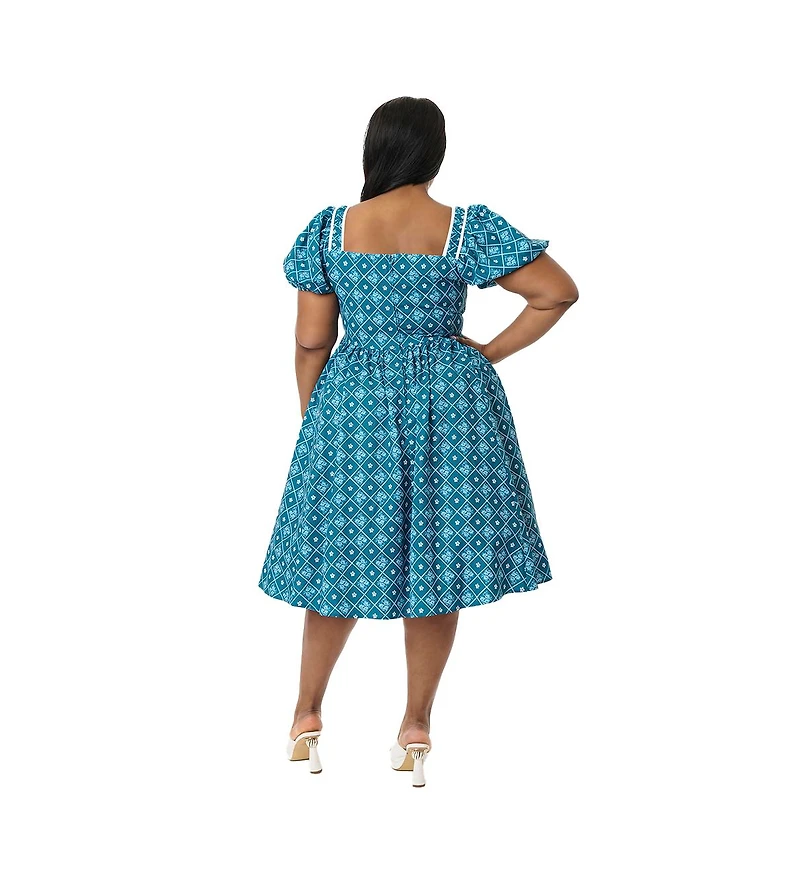 Unique Vintage Plus Size 1940s Sweetheart Button Front Swing Dress