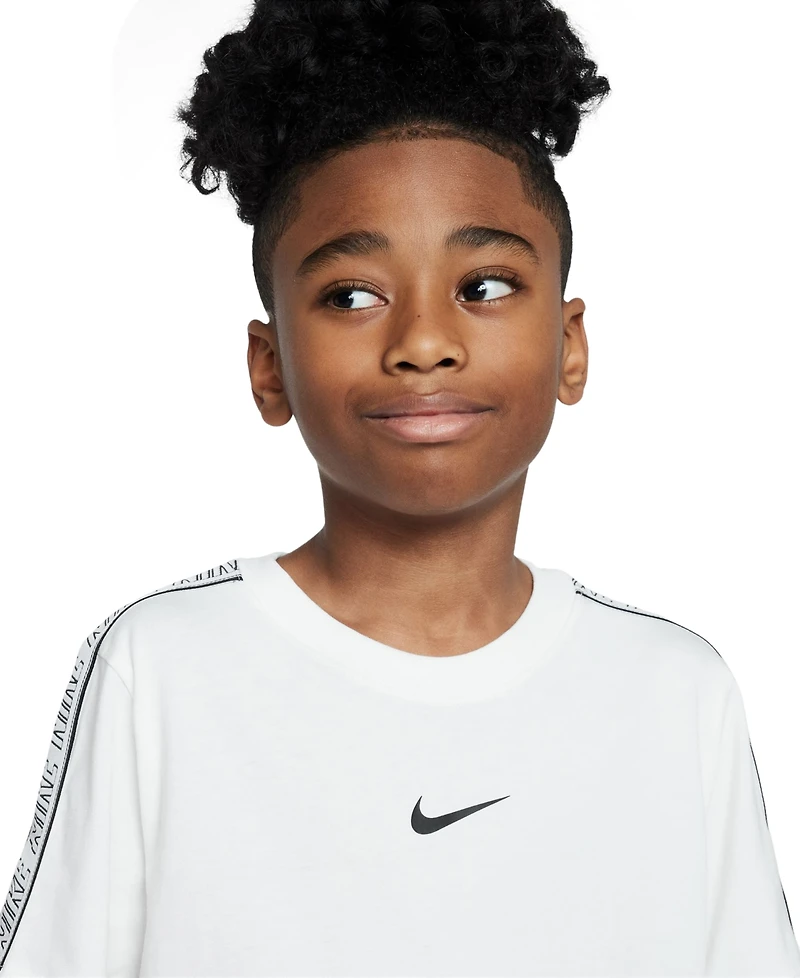 Nike Big Kids Sportswear Logo Graphic Cotton T-Shirt