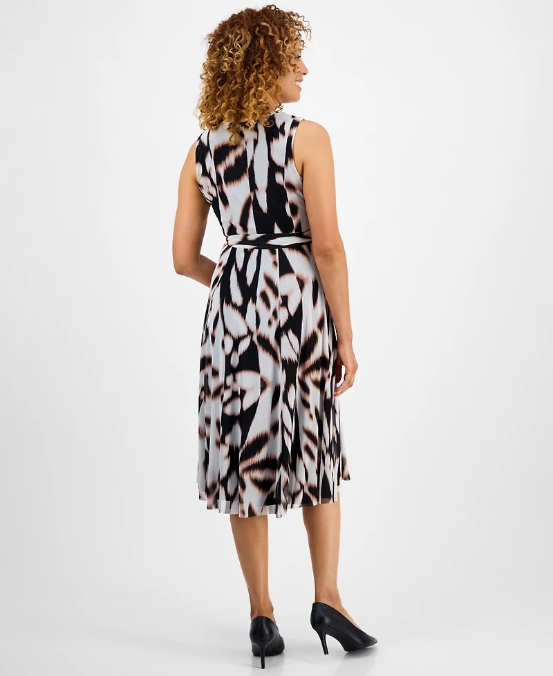 Sandra Darren Petite Tiered Printed Midi Dress