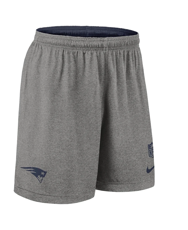 Nike Men's Navy New England Patriots Sideline Reversible Performance Shorts