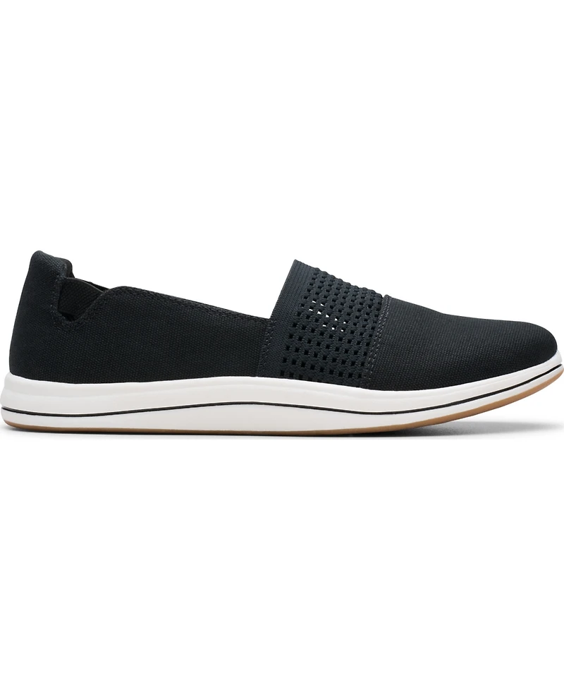 Clarks Women's Cloud Steppers Breeze Vibe Flat Shoes