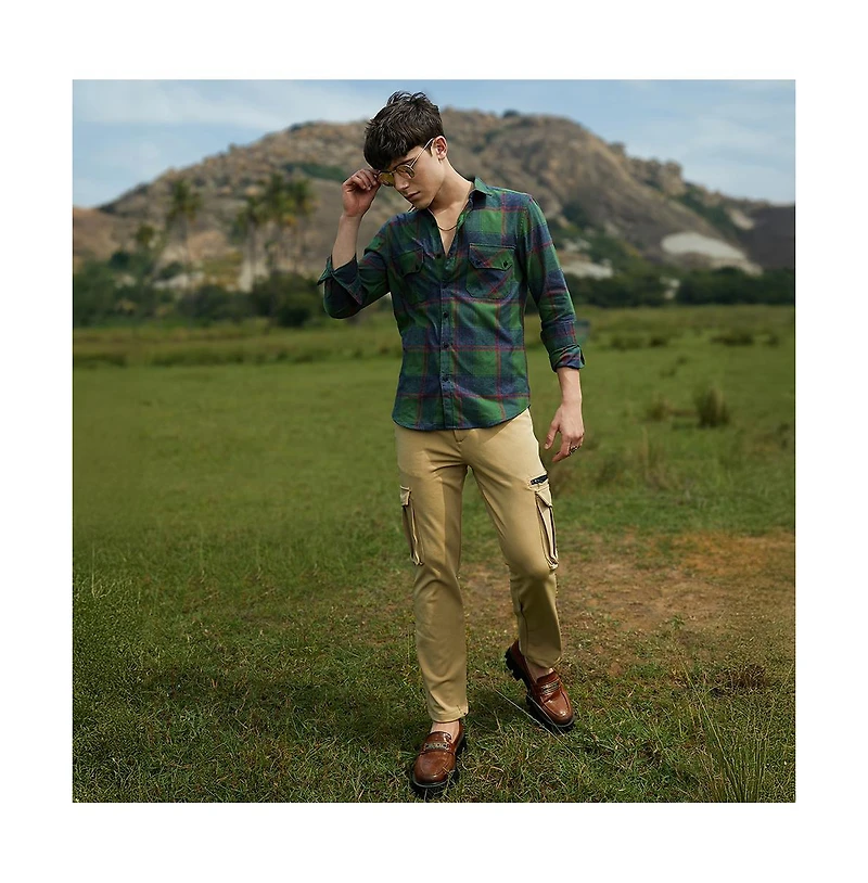 Campus Sutra Men's Forest Green & Indigo Blue Buffalo Check Utility Shirt