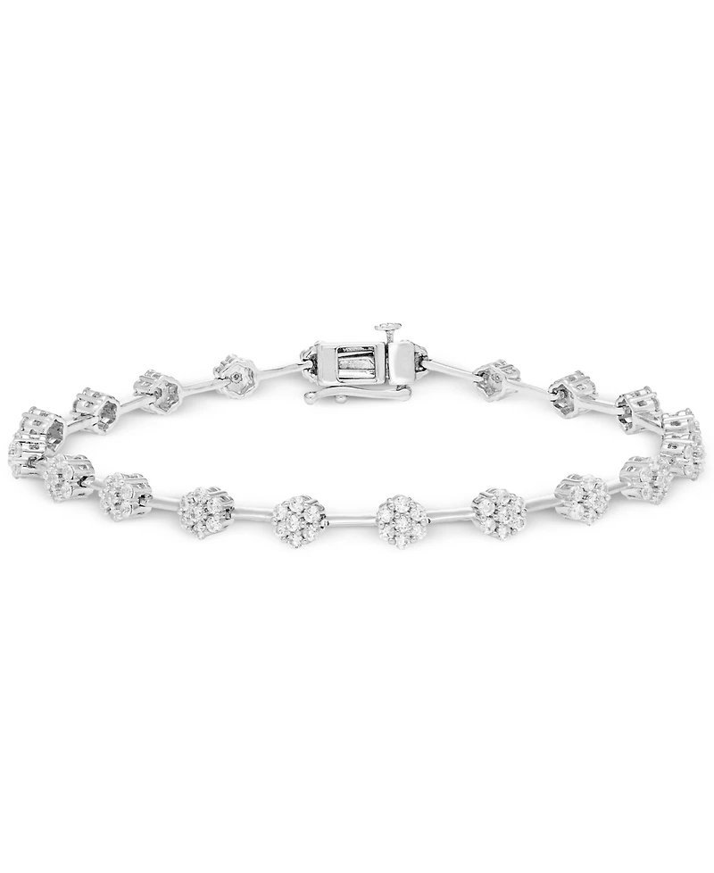 Diamond Clover Tennis Bracelet (2 ct. t.w.) in 10k White Gold, Exclusively at Macy's