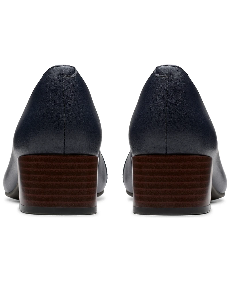 Clarks Women's Iridessa Erin Slip-On Pumps