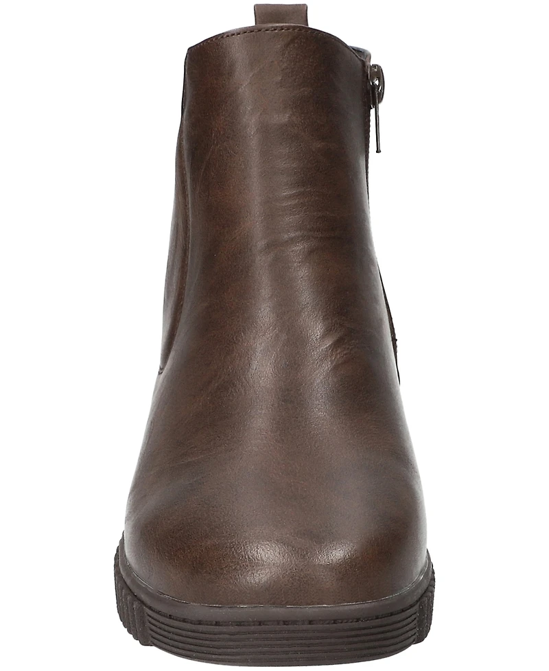 Easy Street Women's Wyatt Chelsea Boots