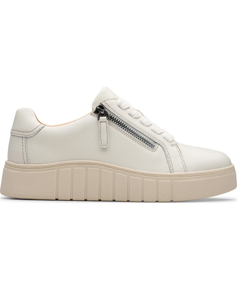 Clarks Women's Mykah Joy Round Toe Sneakers