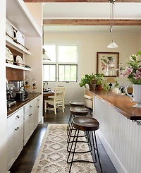 Dash and Albert Rugs by Annie Selke Capri Soumak DA1160 5'x8' Area Rug