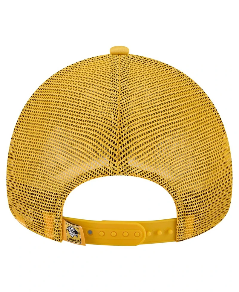New Era Men's White/Gold Pittsburgh Pirates Distressed 9FORTY A-Frame Adjustable Trucker Hat