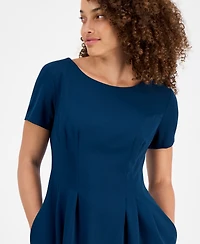 Connected Petite Dart-Waist Short-Sleeve Dress