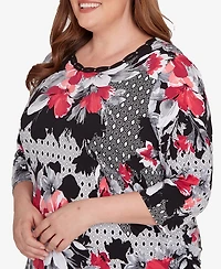 Alfred Dunner Plus Patchwork Diamond Floral Crew Neck Top