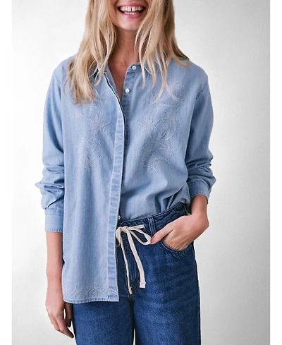 Cape Cove Women's Stella Denim Blouse
