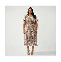 Estelle Bellarosa Floral V-Neck Dress