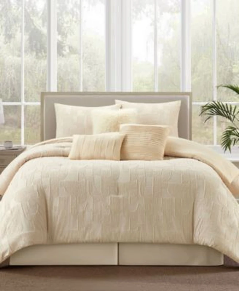 Stratford Park Kyne Geometric Comforter Sets