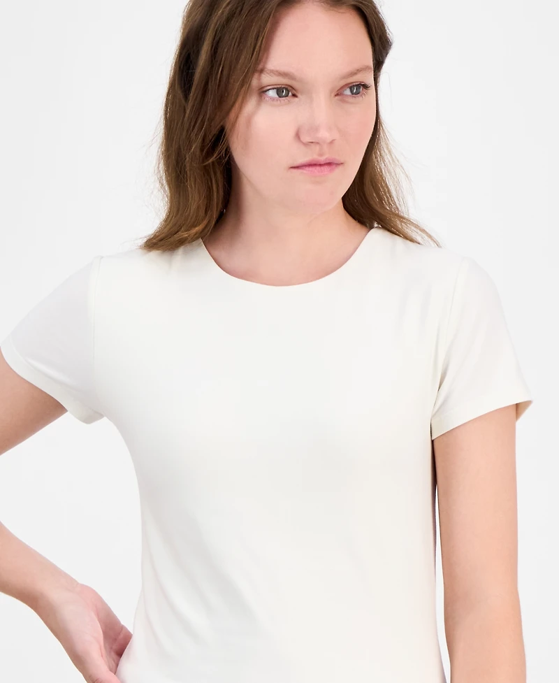 Hippie Rose Juniors' Short-Sleeve Crewneck Tee