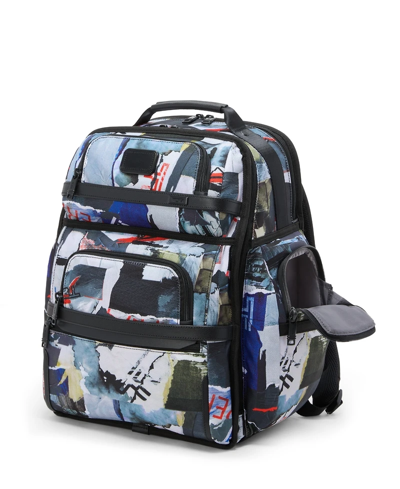 Tumi Alpha 3 17" Brief Pack