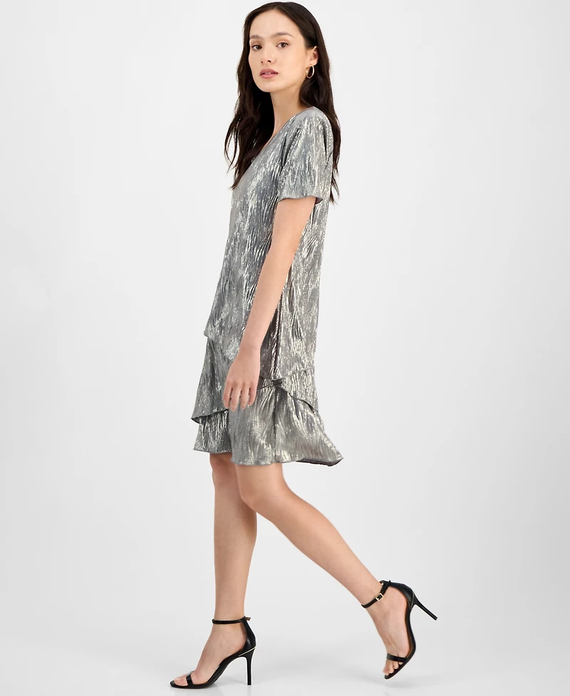Connected Petite Tiered Short-Sleeve V-Neck Dress