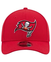 New Era Men's Red Tampa Bay Buccaneers Team Collection 9FORTY M-Crown Adjustable Hat