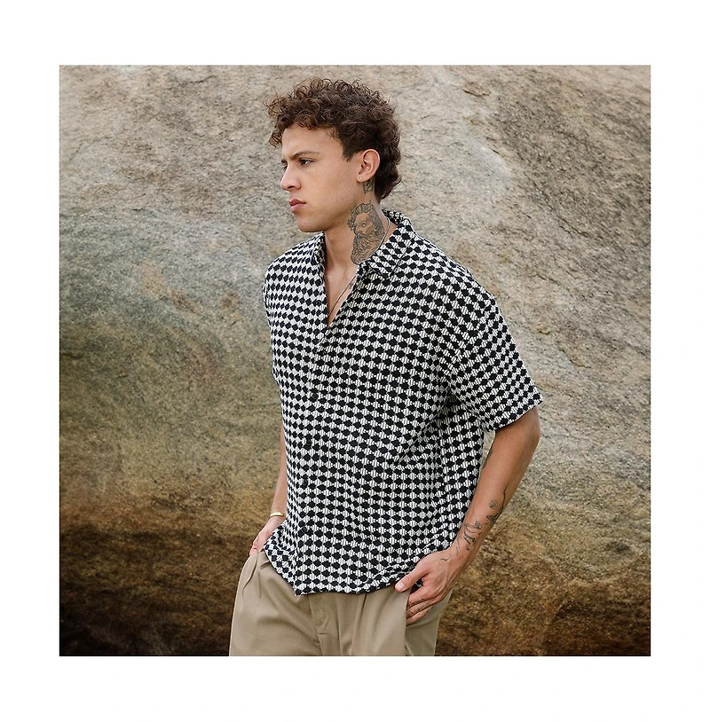 Campus Sutra Men's Midnight Black & Powder White Lozenge-Striped Oversized Shirt