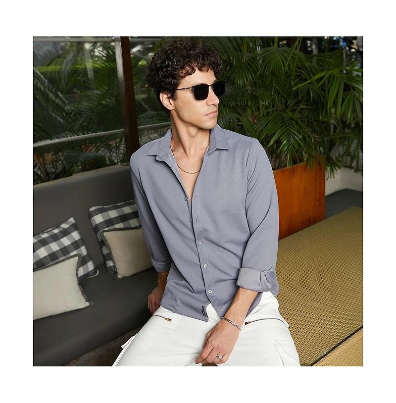 Campus Sutra Men's Coin Grey Waffle-Textured Shirt