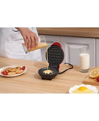 Uber Appliance Mini Waffle Maker