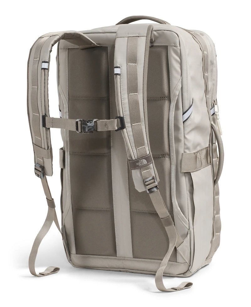 The North Face Men's Base Camp Voyager Travel Bag