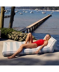 Sunnylife Luxe Lie-On Lounger: Lazy Days