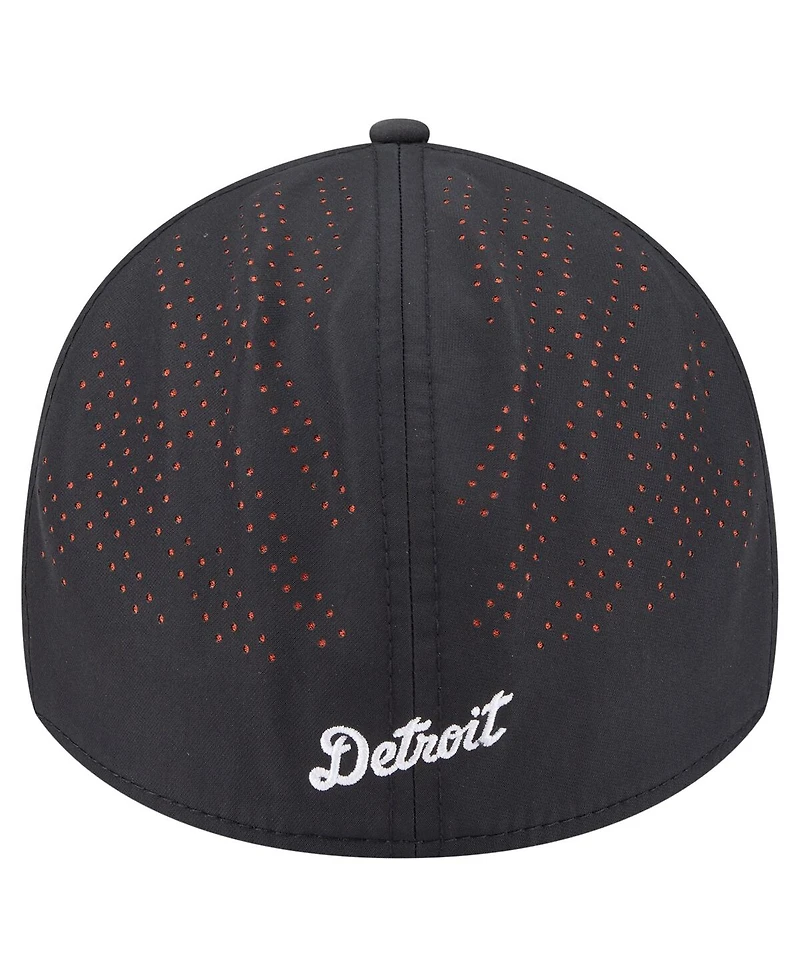 New Era Men's Black Detroit Tigers Night 39THIRTY Flex Hat