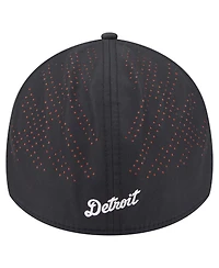 New Era Men's Black Detroit Tigers Night 39THIRTY Flex Hat