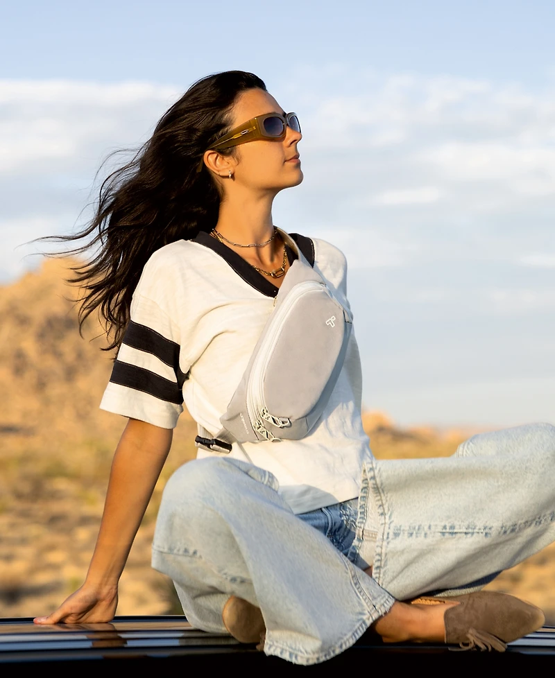 Travelon Anti-Theft The Voyages Waist Pack