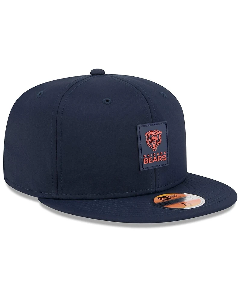 New Era Men's Navy Chicago Bears 2025 Sideline 59FIFTY Fitted Hat