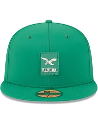 New Era Men's Kelly Green Philadelphia Eagles 2025 Sideline Throwback 59FIFTY Fitted Hat
