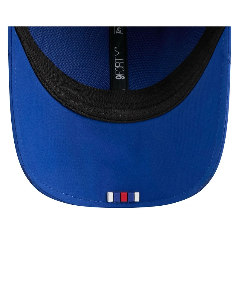 New Era Men's Royal New York Giants 2025 Sideline M-crown 9FORTY Adjustable Hat
