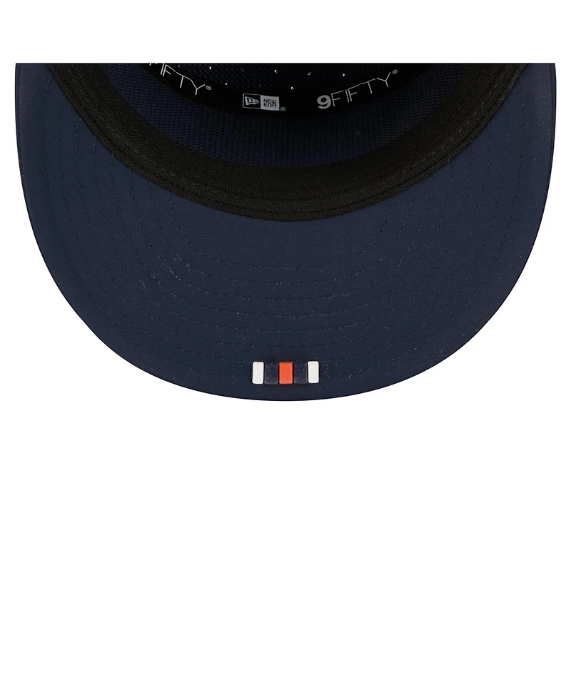 New Era Men's Navy Chicago Bears 2025 Sideline Split Panel 9FIFTY Snapback Hat